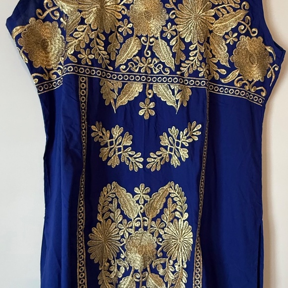 NWOT Blue Blouse Radhe Size Medium/Large Made in India - Picture 2 of 6